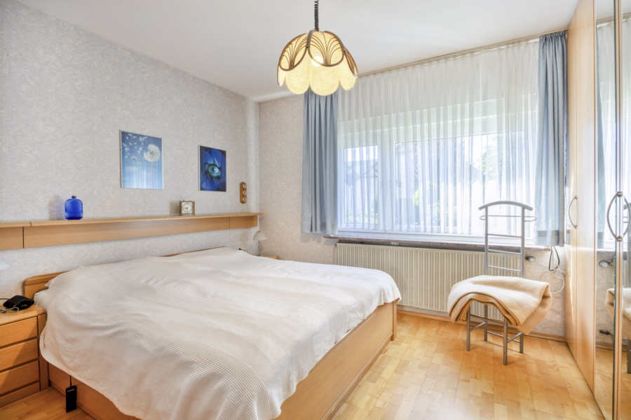Schlafzimmer EG